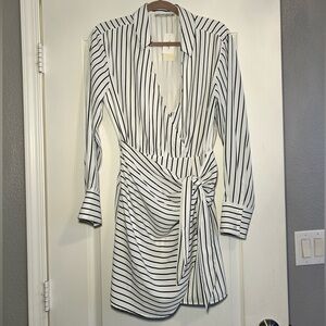 Brand New, NWT office chic dress from Abercrombie and Fitch